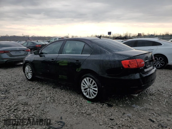2013 Volkswagen Jetta SEL с VIN 3VWLX7AJ1DM442228, выставлен на аукционе Copart как лот 50792815 с пробегом 123 926 миль миль и Списание • Salvage title. История ставок и продаж доступна на DreamBid. Изображение 2.