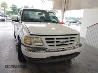 2002 Ford F-150 XL с VIN 1FTRF07232KA47835, выставлен на аукционе IAAI как лот 42718285 с пробегом 226 403 миль миль и . История ставок и продаж доступна на DreamBid. Изображение 12.