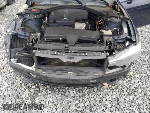 2014 BMW 3 Series 328i xDrive с VIN WBA3B5C5XEP543301, выставлен на аукционе Copart как лот 59921525 с пробегом 89 739 миль миль и Чистый • Clean title. История ставок и продаж доступна на DreamBid. Изображение 11.