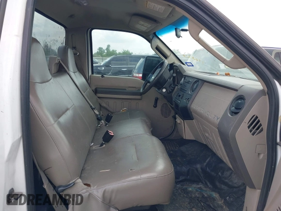 2008 Ford F-250 XL with VIN 1FTNF20588EC59099, listed as a IAAI auction lot 42106612 with 163,155 mi miles and . Bid and sale history available at DreamBid. Image 5.
