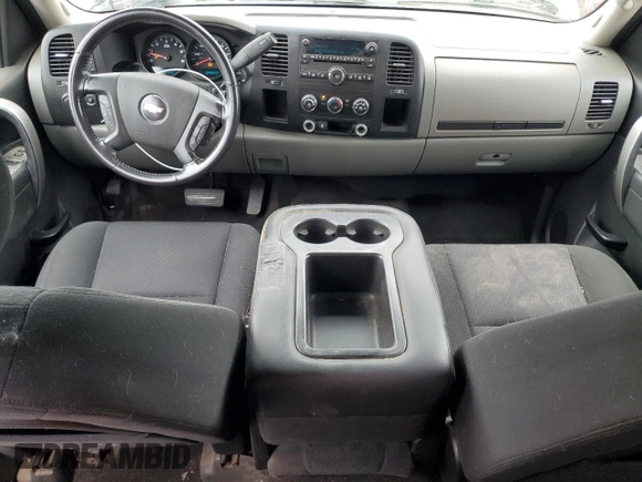 2010 Chevrolet Silverado 1500 LS with VIN 1GCSCREA3AZ120409, listed as a Copart auction lot 52483405 with 121,074 mi miles and Salvage Title. Bid and sale history available at carsss.com. Image 8.