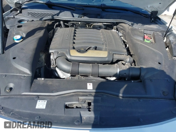 2017 Porsche Cayenne with VIN WP1AA2A23HKA80695, listed as a IAAI auction lot 41532359 with 71,628 mi miles. Bid and sale history available at carsss.com. Image 10.