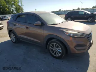 2016 Hyundai Tucson SE with VIN KM8J23A43GU145100, listed as a Copart auction lot 53299265 with 173,671 mi miles and Clean Title. Bid and sale history available at carsss.com. Image 4.