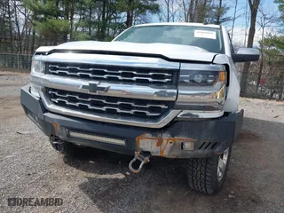 2017 Chevrolet Silverado 1500 LTZ with VIN 3GCUKSEC3HG295998, listed as a IAAI auction lot 41863695 with 160,573 mi miles. Bid and sale history available at carsss.com. Image 6.