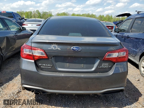 2018 Subaru Legacy z VIN 4S3BNAB63J3006196, wystawiony jako Copart lot #55606825 z przebiegiem 216 227 mil mil oraz Szkoda całkowita • Salvage title. Historia ofert i sprzedaży dostępna na DreamBid. Obrazek 6.