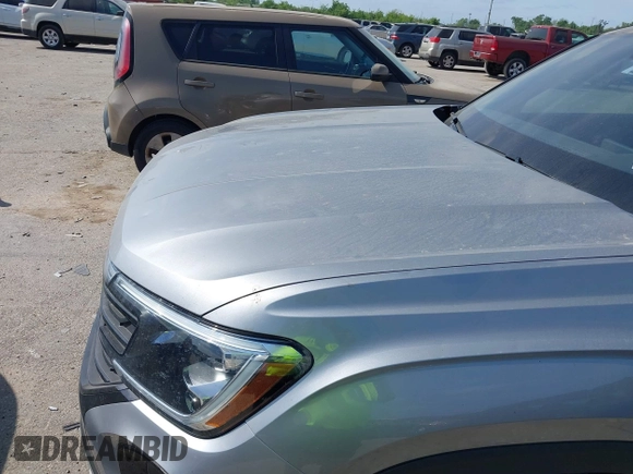 2024 Volkswagen Atlas SE with VIN 1V2WE2CA0RC201550, listed as a IAAI auction lot 42048995 with 47,181 mi miles and . Bid and sale history available at DreamBid. Image 17.