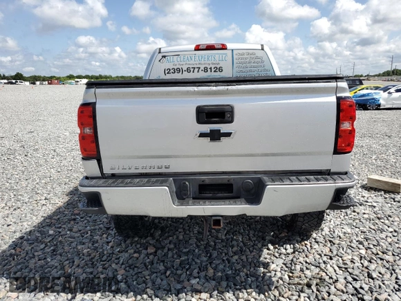 2018 Chevrolet Silverado 1500 Custom with VIN 3GCPCPEC6JG621418, listed as a Copart auction lot 55783255 with 140,264 mi miles and Salvage Title. Bid and sale history available at DreamBid. Image 6.