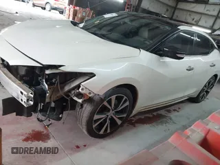 2017 Nissan Maxima Platinum with VIN 1N4AA6AP7HC382348, listed as a IAAI auction lot 41600411 with 113,611 mi miles. Bid and sale history available at carsss.com. Image 14.