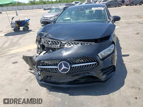 2019 Mercedes-Benz A 220 z VIN WDD3G4EB3KW019870, wystawiony jako Copart lot #59726595 z przebiegiem 73 402 mil mil oraz Szkoda całkowita • Salvage title. Historia ofert i sprzedaży dostępna na DreamBid. Obrazek 13.