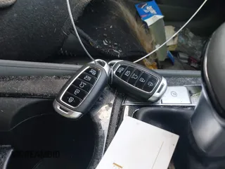 2022 Hyundai Elantra SEL z VIN 5NPLS4AG5NH070288, wystawiony jako IAAI lot #41253844 z przebiegiem 47 155 mil mil oraz . Historia ofert i sprzedaży dostępna na DreamBid. Obrazek 11.