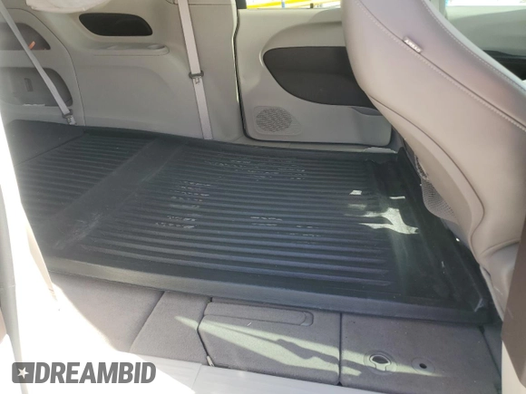 2017 Chrysler Pacifica Touring L with VIN 2C4RC1BG7HR551641, listed as a Copart auction lot 51810185 with 66,860 mi miles and Salvage Title. Bid and sale history available at DreamBid. Image 11.