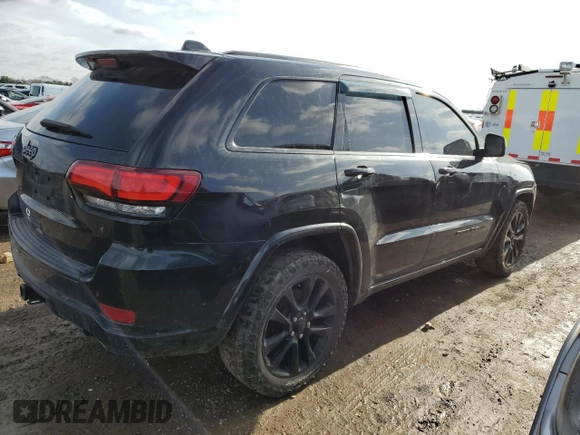 2017 Jeep Grand Cherokee Altitude z VIN 1C4RJFAG4HC714596, wystawiony jako Copart lot #51675295 z przebiegiem 138 928 mil mil oraz Szkoda całkowita • Salvage title. Historia ofert i sprzedaży dostępna na DreamBid. Obrazek 3.