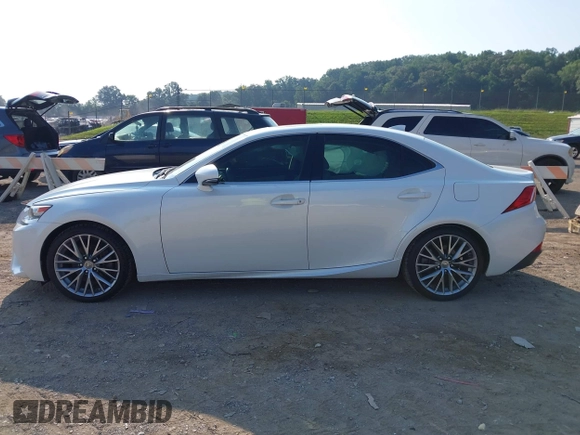 2014 Lexus IS 250 with VIN JTHCF1D27E5010613, listed as a IAAI auction lot 42646960 with 150,962 mi miles and . Bid and sale history available at DreamBid. Image 14.