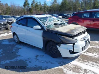 2017 Hyundai Accent SE z VIN KMHCT4AE8HU246557, wystawiony jako IAAI lot #41966518 z przebiegiem Nie podano mil oraz . Historia ofert i sprzedaży dostępna na DreamBid. Obrazek 1.