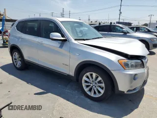 2014 BMW X3 xDrive28i z VIN 5UXWX9C59E0D26101, wystawiony jako Copart lot #60690065 z przebiegiem 94 386 mil mil oraz Szkoda całkowita • Salvage title. Historia ofert i sprzedaży dostępna na DreamBid. Obrazek 4.