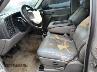 2005 GMC Yukon SLE with VIN 1GKEC13V15R260439, listed as a Copart auction lot 42326145 with 281,821 mi miles and Salvage Title. Bid and sale history available at carsss.com. Image 7.