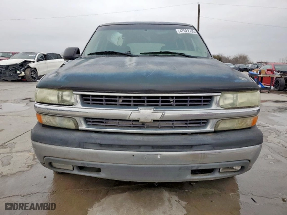 2003 Chevrolet Tahoe LS with VIN 1GNEC13V13R296633, listed as a Copart auction lot 47622755 with 201,003 mi miles and Clean Title. Bid and sale history available at carsss.com. Image 5.