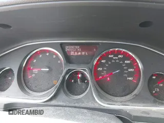 2014 GMC Acadia SLE z VIN 1GKKVPKD0EJ165183, wystawiony jako IAAI lot #42209675 z przebiegiem 249 312 mil mil oraz . Historia ofert i sprzedaży dostępna na DreamBid. Obrazek 7.