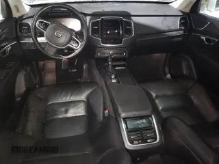 2020 Volvo XC90 Momentum with VIN YV4A221K7L1571054, listed as a Copart auction lot 88406735 with 153,338 mi miles and Salvage Title. Bid and sale history available at DreamBid. Image 8.