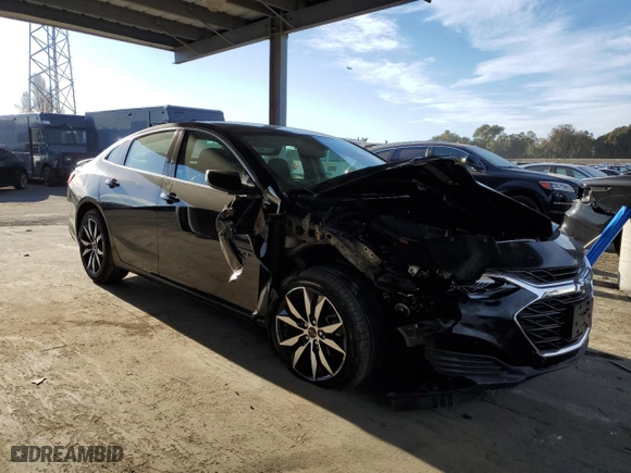2020 Chevrolet Malibu RS with VIN 1G1ZG5ST0LF120401, listed as a Copart auction lot 47270375 with 30,688 mi miles and Salvage Title. Bid and sale history available at carsss.com. Image 4.
