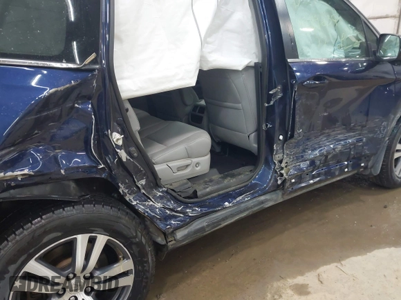 2017 Honda Pilot EX-L z VIN 5FNYF6H54HB045735, wystawiony jako IAAI lot #42296341 z przebiegiem 122 607 mil mil oraz . Historia ofert i sprzedaży dostępna na DreamBid. Obrazek 6.