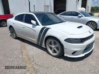 2015 Dodge Charger RT with VIN 2C3CDXCTXFH847276, listed as a IAAI auction lot 42694653 with 134,071 mi miles and . Bid and sale history available at DreamBid. Image 1.