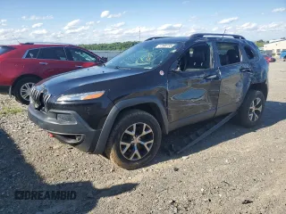 2014 Jeep Cherokee Trailhawk с VIN 1C4PJMBS4EW111401, выставлен на аукционе Copart как лот 57998735 с пробегом Не указан миль и Списание • Salvage title. История ставок и продаж доступна на DreamBid. Изображение 1.