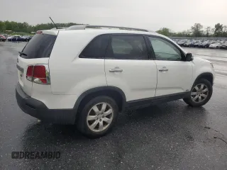 2012 Kia Sorento LX with VIN 5XYKTCA64CG254748, listed as a Copart auction lot 56113905 with 187,405 mi miles and Clean Title. Bid and sale history available at carsss.com. Image 3.