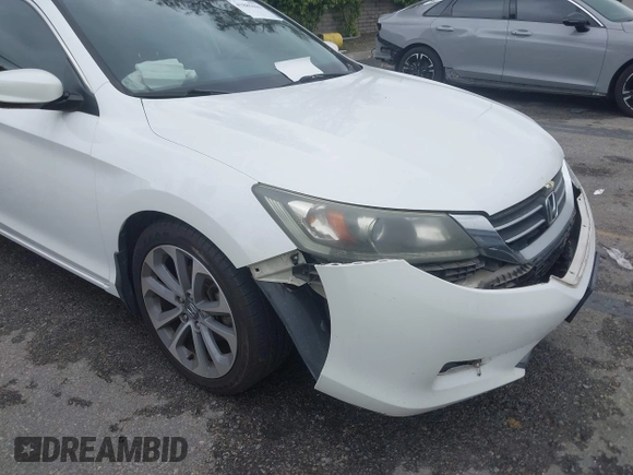 2014 Honda Accord Sedan Sport with VIN 1HGCR2F51EA068845, listed as a IAAI auction lot 41885619 with 201,542 mi miles. Bid and sale history available at carsss.com. Image 17.