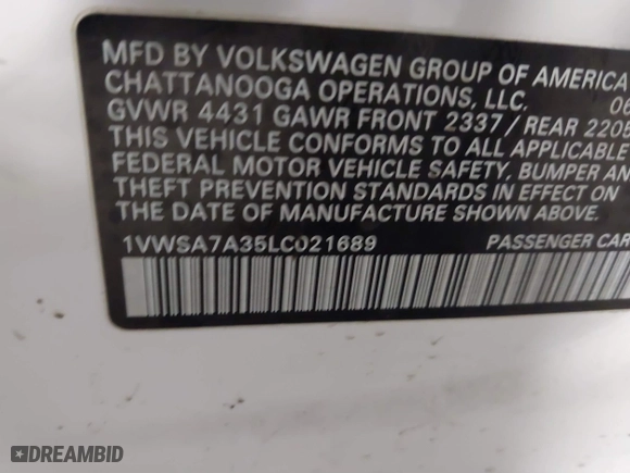2020 Volkswagen Passat 2.0T SE with VIN 1VWSA7A35LC021689, listed as a IAAI auction lot 41865717 with 72,730 mi miles. Bid and sale history available at carsss.com. Image 9.