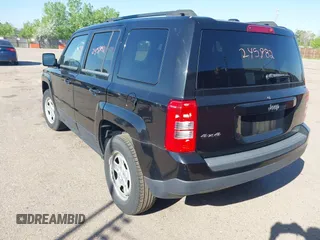 2016 Jeep Patriot Sport z VIN 1C4NJRBB9GD741515, wystawiony jako IAAI lot #42245982 z przebiegiem 134 142 mil mil oraz . Historia ofert i sprzedaży dostępna na DreamBid. Obrazek 3.