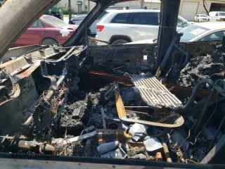 2006 Chevrolet Silverado 3500 DRW Wrk Trk with VIN 1GCJK33206F131187, listed as a Copart auction lot 68281934 with 0 mi miles and Salvage Title. Bid and sale history available at carsss.com. Image 7.