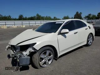 2011 Acura TSX z VIN JH4CU2F67BC002739, wystawiony jako Copart lot #58844735 z przebiegiem 186 369 mil mil oraz Szkody całkowita. Historia ofert i sprzedaży dostępna na DreamBid. Obrazek 1.