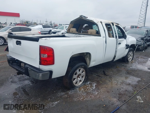 2009 Chevrolet Silverado 1500 LT with VIN 1GCEK29J69Z290440, listed as a IAAI auction lot 41469678 with 278,325 mi miles. Bid and sale history available at carsss.com. Image 4.