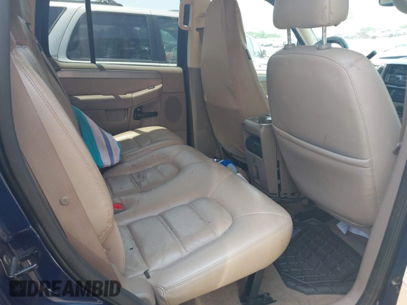 2005 Ford Explorer XLT with VIN 1FMZU63K85UB39302, listed as a IAAI auction lot 42480621 with 171,064 mi miles and . Bid and sale history available at DreamBid. Image 8.