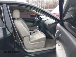 2009 Nissan Rogue SL with VIN JN8AS58V19W167879, listed as a IAAI auction lot 41931678 with 138,153 mi miles. Bid and sale history available at carsss.com. Image 5.