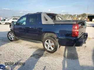 2012 Chevrolet Avalanche LT with VIN 3GNMCFE02CG236905, listed as a Copart auction lot 45285345 with 245,236 mi miles and Salvage Title. Bid and sale history available at carsss.com. Image 2.