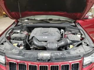 2014 Jeep Grand Cherokee Limited z VIN 1C4RJFBGXEC264110, wystawiony jako Copart lot #58466265 z przebiegiem 97 973 mil mil oraz Szkoda całkowita • Salvage title. Historia ofert i sprzedaży dostępna na DreamBid. Obrazek 12.