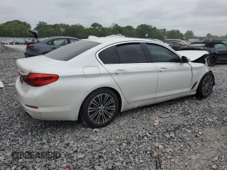 2019 BMW 5 Series 530i z VIN WBAJA5C56KBX86395, wystawiony jako Copart lot #59395825 z przebiegiem Nie podano mil oraz Szkoda całkowita • Salvage title. Historia ofert i sprzedaży dostępna na DreamBid. Obrazek 3.