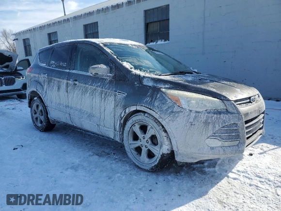 2013 Ford Escape SE with VIN 1FMCU0GX0DUD14925, listed as a Copart auction lot 89111075 with 153,194 mi miles and Salvage Title. Bid and sale history available at carsss.com. Image 4.