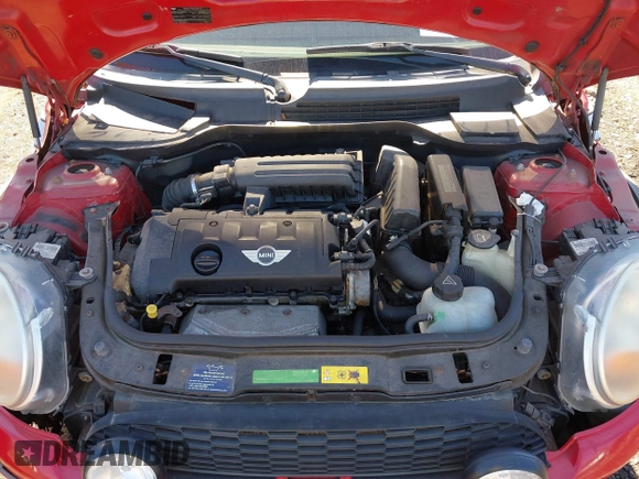 2010 MINI Hardtop with VIN WMWMF3C52ATZ64556, listed as a IAAI auction lot 41862088 with Not Provided miles and . Bid and sale history available at DreamBid. Image 10.