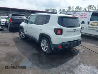 2016 Jeep Renegade Latitude z VIN ZACCJABT5GPE09252, wystawiony jako IAAI lot #42088487 z przebiegiem 45 161 mil mil oraz . Historia ofert i sprzedaży dostępna na DreamBid. Obrazek 3.