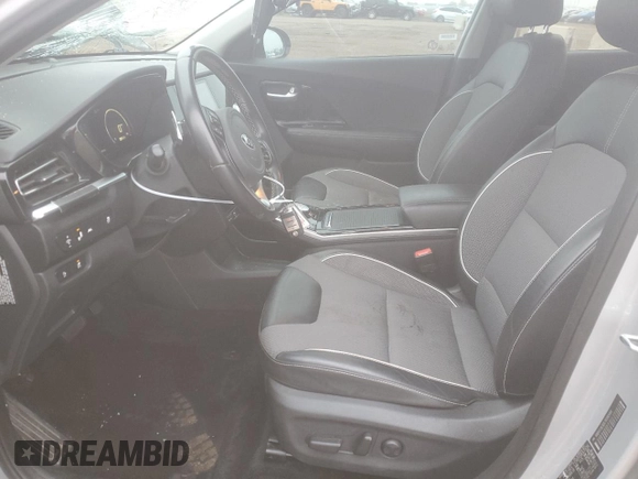 2020 Kia Niro EX with VIN KNDCC3LG2L5056544, listed as a Copart auction lot 54905215 with 96,230 mi miles and Salvage Title. Bid and sale history available at DreamBid. Image 7.