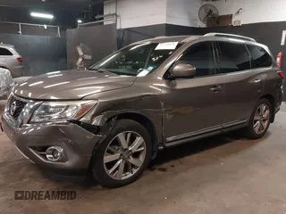 2013 Nissan Pathfinder SV with VIN 5N1AR2MM9DC689684, listed as a IAAI auction lot 41749471 with 162,065 mi miles. Bid and sale history available at carsss.com. Image 18.