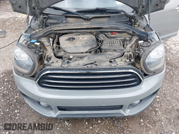 2019 MINI Countryman Cooper with VIN WMZYS7C52K3F45392, listed as a IAAI auction lot 42469942 with 97,731 mi miles and . Bid and sale history available at DreamBid. Image 10.