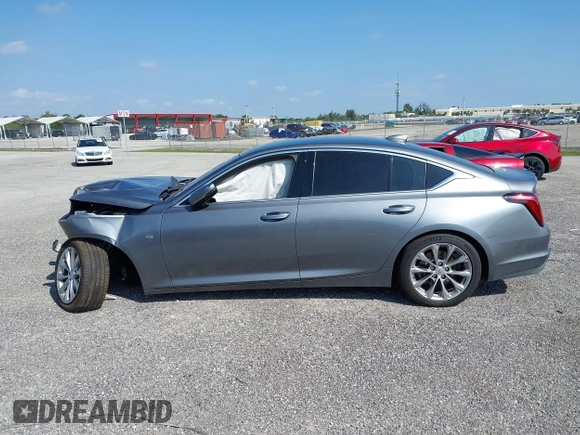 2022 Cadillac CT5 Premium Luxury z VIN 1G6DN5RK8N0117274, wystawiony jako IAAI lot #40798383 z przebiegiem 28 848 mil mil oraz . Historia ofert i sprzedaży dostępna na DreamBid. Obrazek 14.