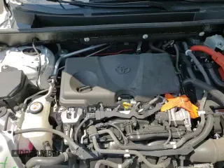 2019 Toyota RAV4 Hybrid XLE z VIN JTMRWRFV2KD029069, wystawiony jako Copart lot #69143245 z przebiegiem 57 675 mil mil oraz Szkoda całkowita • Salvage title. Historia ofert i sprzedaży dostępna na DreamBid. Obrazek 16.