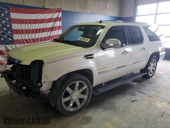 2011 Cadillac Escalade ESV Premium z VIN 1GYS4JEF0BR113052, wystawiony jako Copart lot #88556445 z przebiegiem 228 919 mil mil oraz Szkoda całkowita • Salvage title. Historia ofert i sprzedaży dostępna na DreamBid. Obrazek 1.