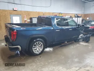 2022 GMC Sierra 1500 Limited SLT with VIN 3GTU9DED4NG189216, listed as a Copart auction lot 43121895 with 33,775 mi miles and Salvage Title. Bid and sale history available at carsss.com. Image 3.