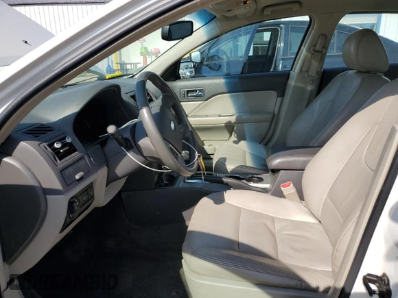 2012 Ford Fusion SEL z VIN 3FAHP0JAXCR220259, wystawiony jako Copart lot #53913975 z przebiegiem 145 424 mil mil oraz Szkoda całkowita • Salvage title. Historia ofert i sprzedaży dostępna na DreamBid. Obrazek 7.
